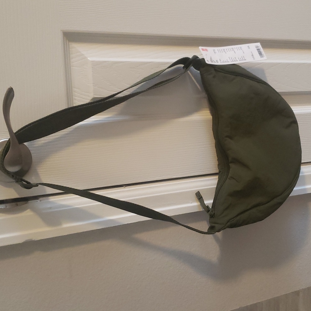 Uniqlo Shoulder Bag